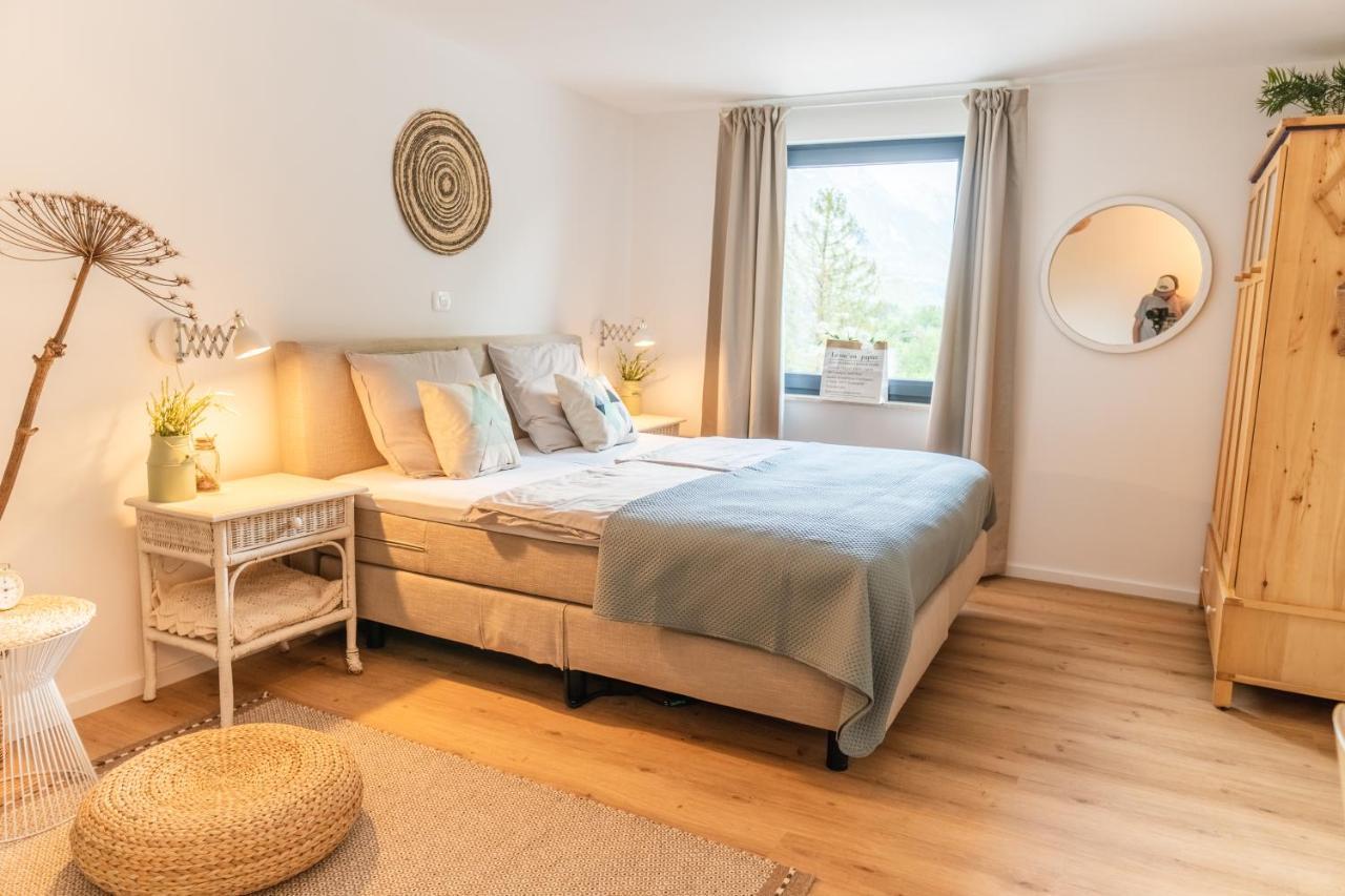 Hisa Lojz Appartement Zaga Buitenkant foto